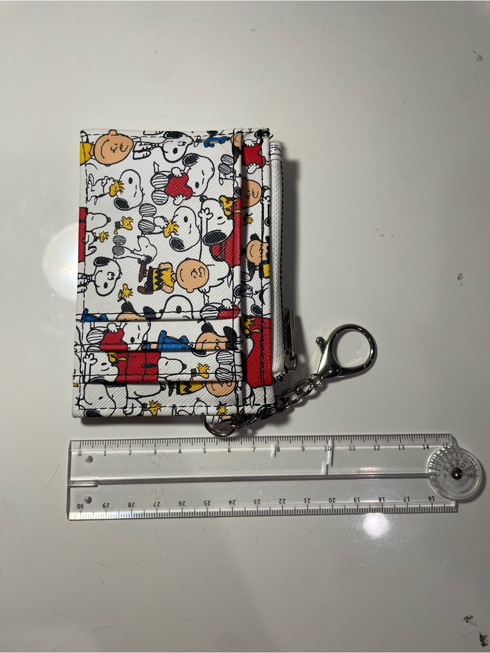 Peanuts White Multi Snoopy & Friends Zip Card Holder with Keychain - Picture 7 of 7